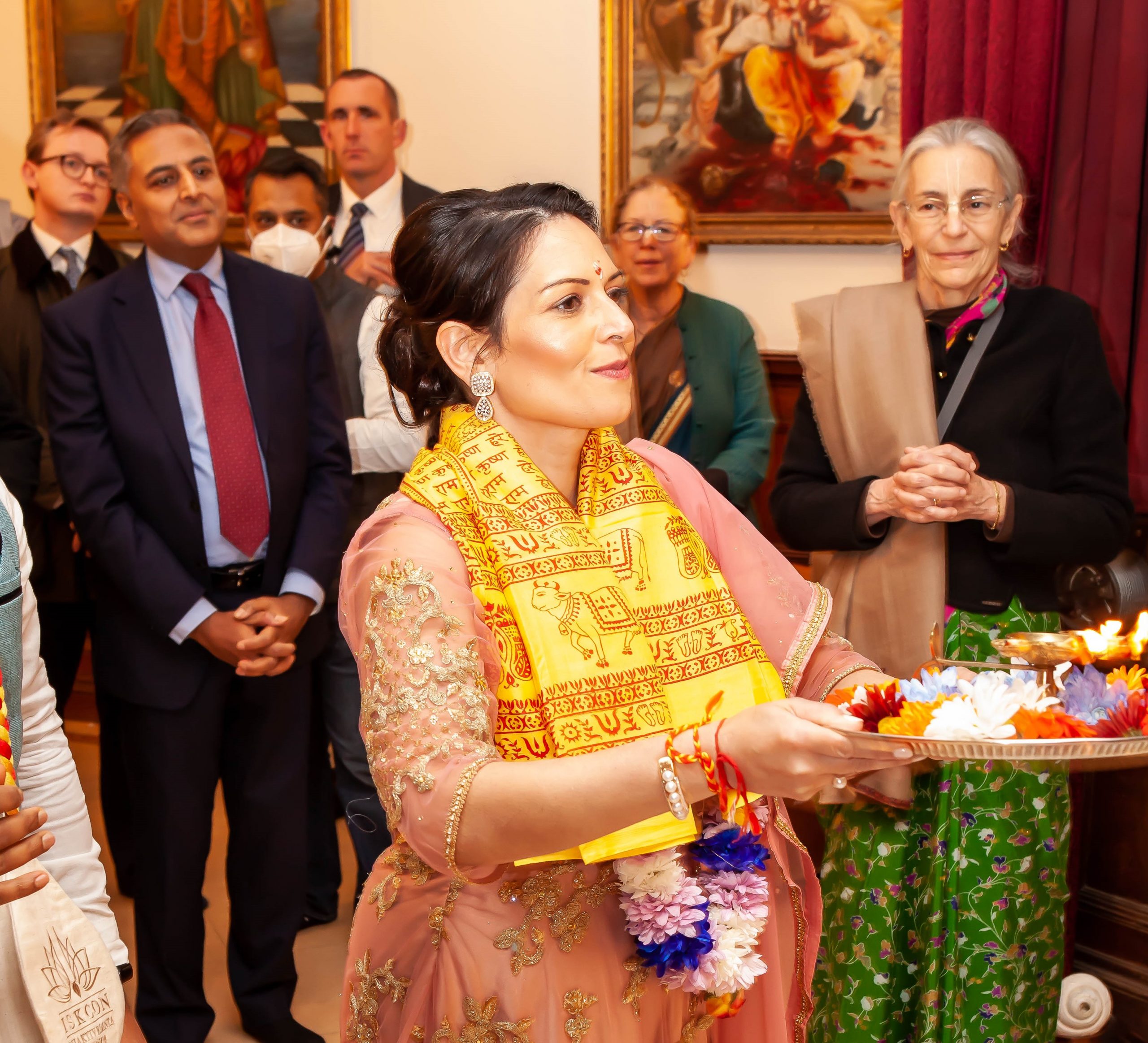 Home Secretary visits for Diwali