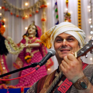 Evening Kirtan with Gaura Vani Das