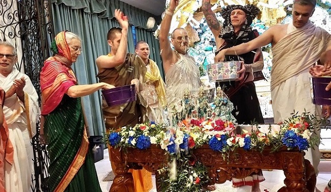 Bhaktivedanta Manor joins global celebration of Lord Rama’s return to Ayodhya