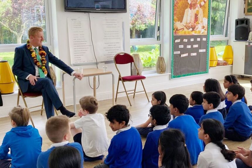 Deputy Prime Minister visits Hare Krishna Primary School