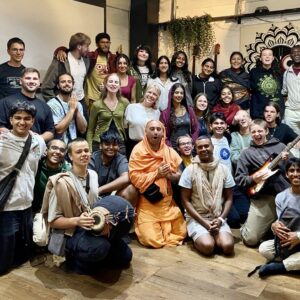 cover youth uk UK Youth Bus Tour Rekindles Spirit of Devotion