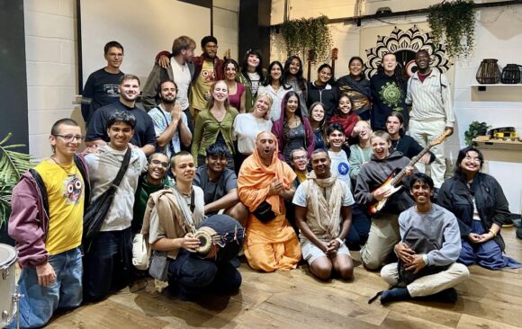 UK Youth Bus Tour Rekindles Spirit of Devotion