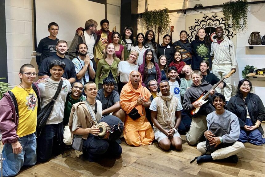 UK Youth Bus Tour Rekindles Spirit of Devotion