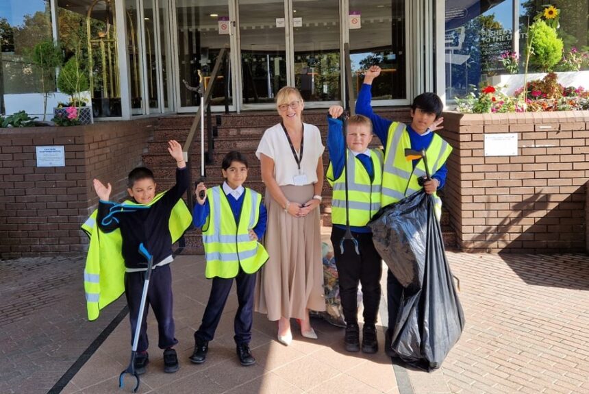 world clean up Hare Krishna Primary School participates in World Clean Up Day