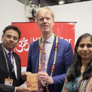 Bhagavad Gitas at Government Conference