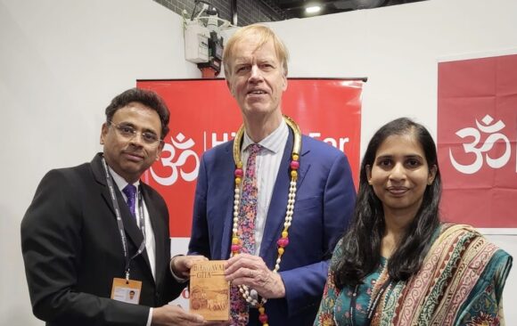 Bhagavad Gitas at Government Conference