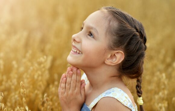 WhatsApp Image 2025-12-07 at 13.50.09 Kids Gita Life (4-8 yrs)