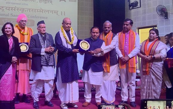 M Pr cover A Campus Tour of Gita Wisdom Across India