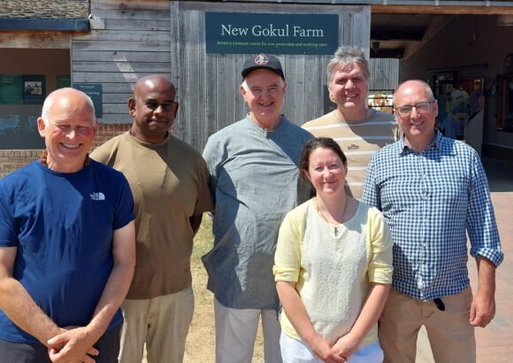 Skanda Vale Delegation Visits New Gokul